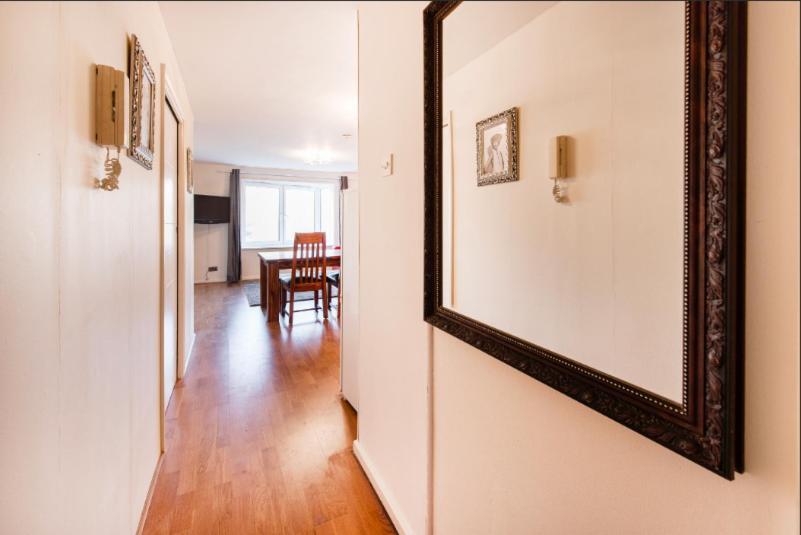 Great 2 Bedrooms Apartment 15 Mins From The Centre 런던 외부 사진